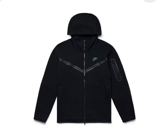 Nike tech fleece old season