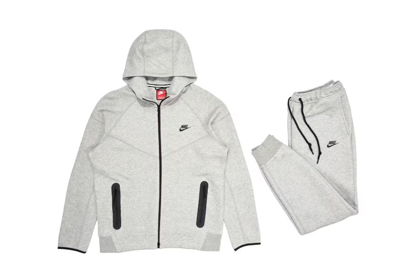 Full nike tech tracksuit