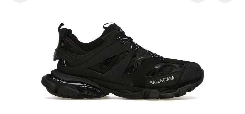 Balenciaga trackrunners